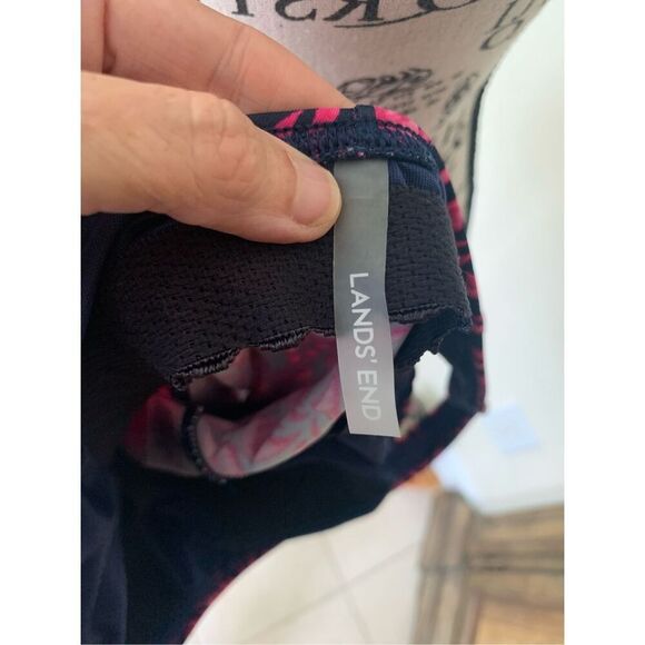 Women's Lands End Pink Navy Hobo Printed One Piece Bathing Swimsuit - Picture 10 of 10